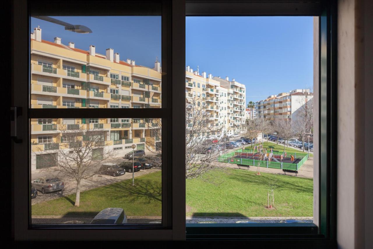 Flh Parede Family Flat With Balcony Экстерьер фото